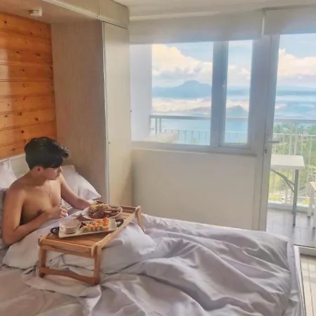 Jrt Suites Tagaytay